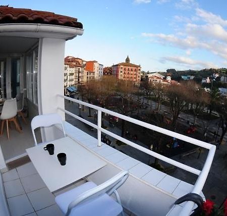 Apartamentos Urdaibai 5 Bermeo Luaran gambar