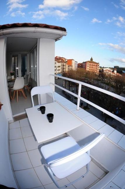 Apartamentos Urdaibai 5 Bermeo Luaran gambar